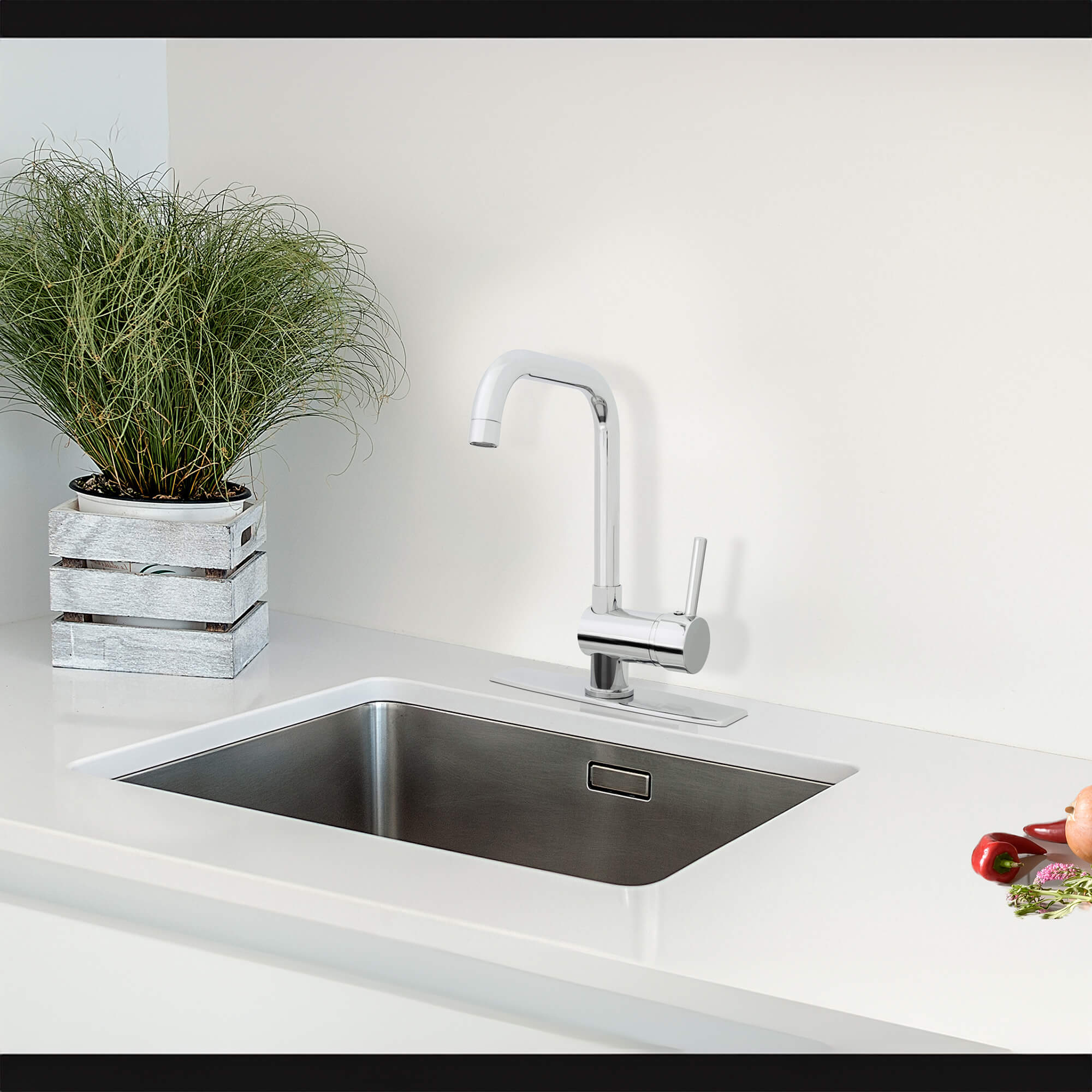 Moses 1-Handle Kitchen Faucet