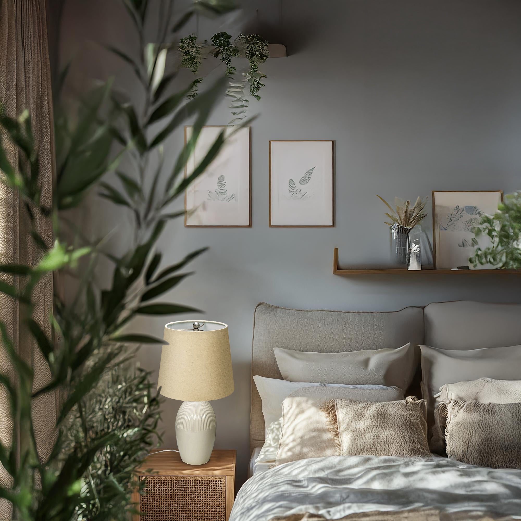 Camelia Decorative 1-Light Table Lamp