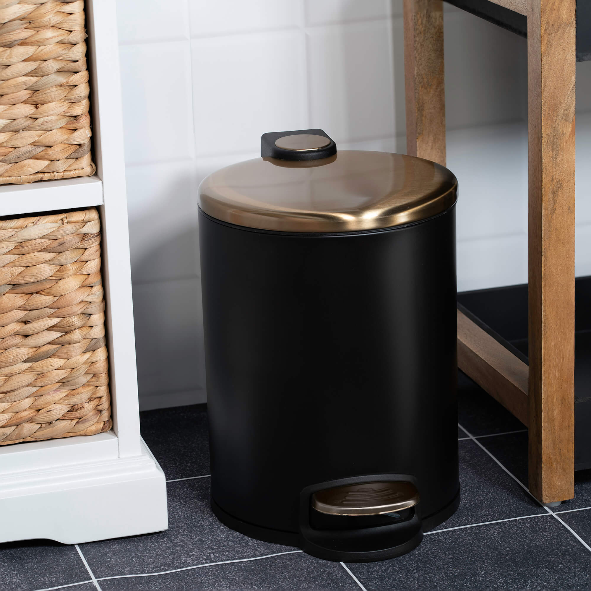 #color_Matte Black Gold